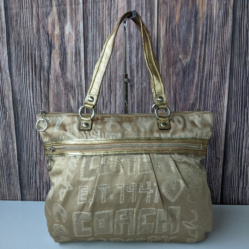 Coach Poppy Story Patch Glam Tote.